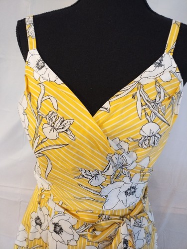 NWT 2-Piece Sleeveless Romper Set by LUSH Yellow White Black Florals Size Small - Picture 4 of 10
