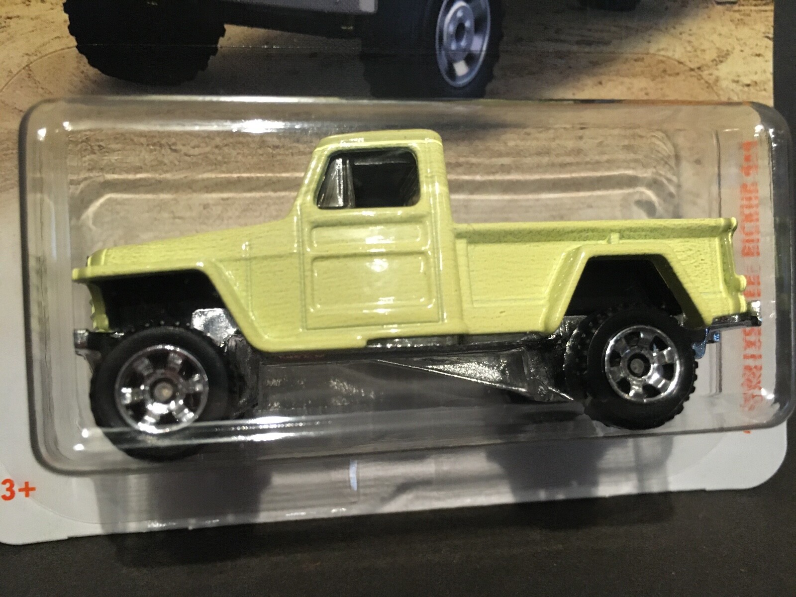 Picture 2 of 5