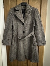 Women Coat Size 16 Used