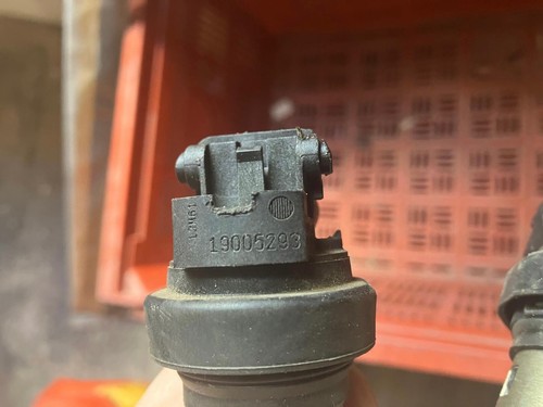X4 Ignition Coil Pack 19005293 308 Delphi From a MINI R55 R56 R57 - Picture 4 of 4