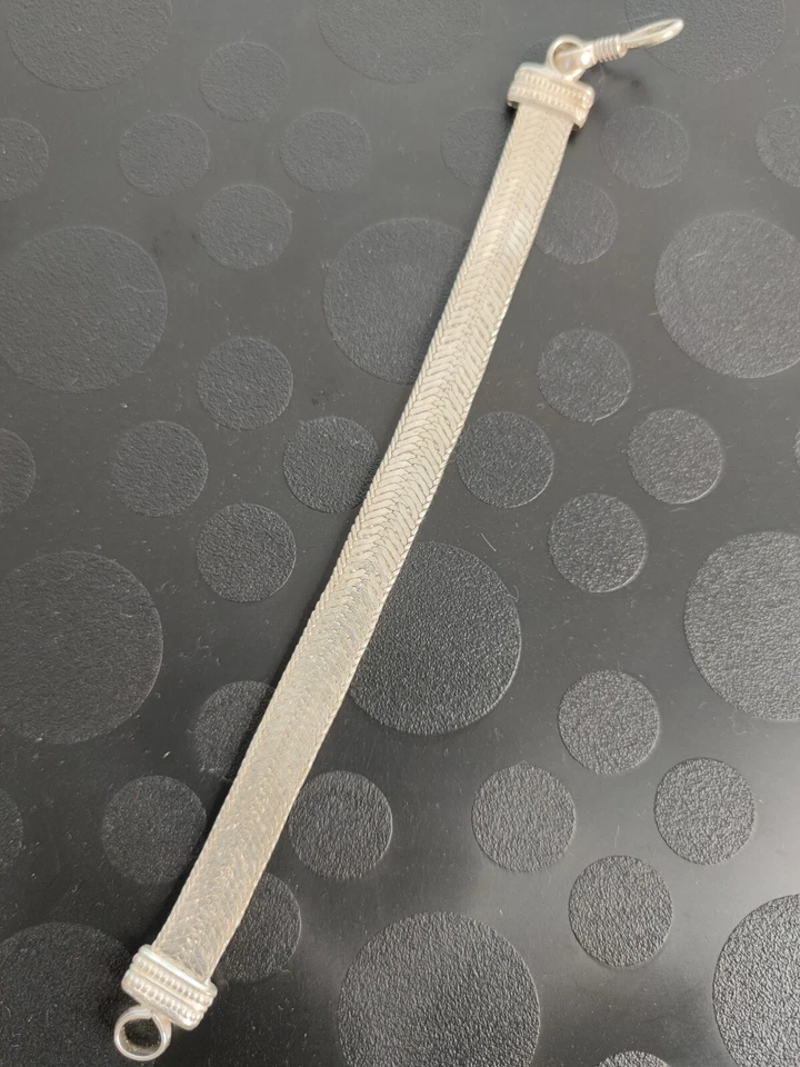 Bracciale Argento Indiano maglia a fascia. Da 20cm. Ca. Artigianale.  - Immagine 2 di 4