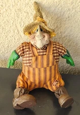 RUSS BERRIE Country Folks KATHLEEN KELLY Critter Factory CARE E. CROW Scarecrow