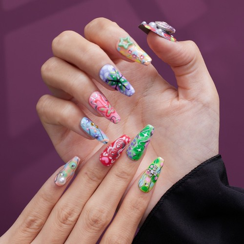 Flamboyant eyelashes|Press on nails|Handcrafted with Mastery |New Trend for Fash - Picture 2 of 10