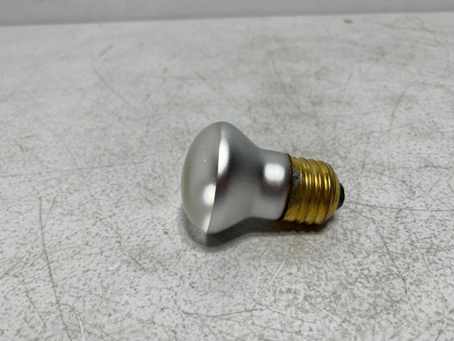 SATCO S3605 Reflector Spot 120V 40 Watt (lot of 9) - Picture 3 of 7