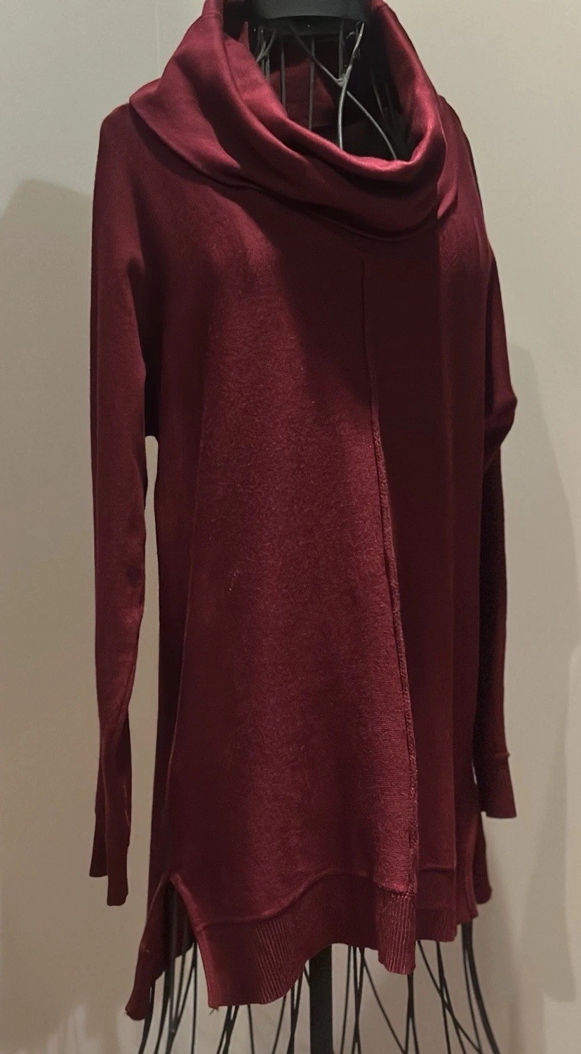 JOAN VASS NY Women’s Sweater Shawl Cowl Neck Autumn Red Tunic Size Small