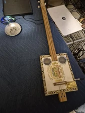 Electro Acoustic Three-string Fretless Cigar Box Guitar