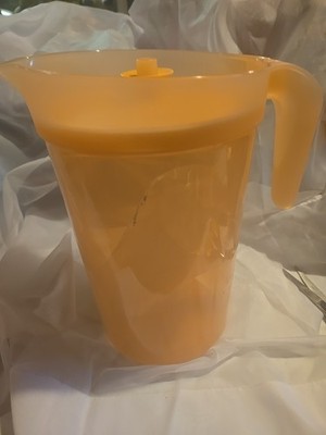 BRAND NEW Tupperware Classic Push Button Pitcher One Gallon With Insert