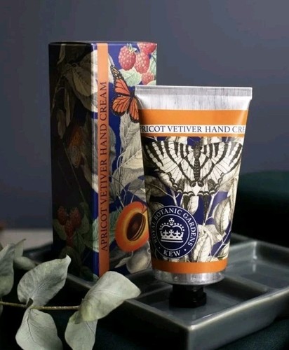 Kew Gardens Royal Botanic Apricot Vetiver Luxus Handcreme mit Sheabutter - Bild 3 von 3