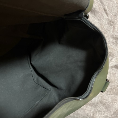 Audemars Piguet Green Duffle Leather Bag “RARE” - Picture 17 of 24