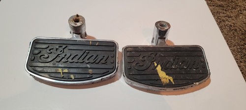 Tableros de piso de pasajeros traseros cromados Gilroy Indian Chief Billet OEM