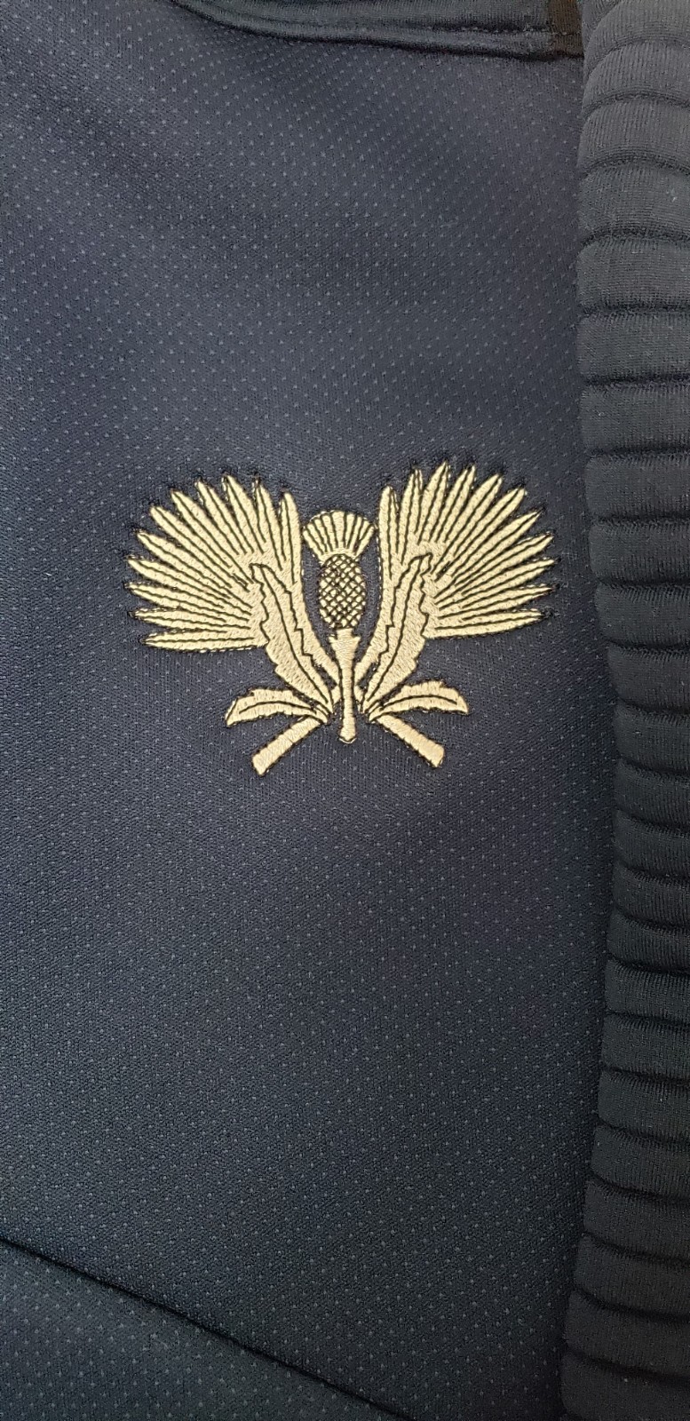 Under Armor Navy Pull Over Medium Added Embroider… - image 4