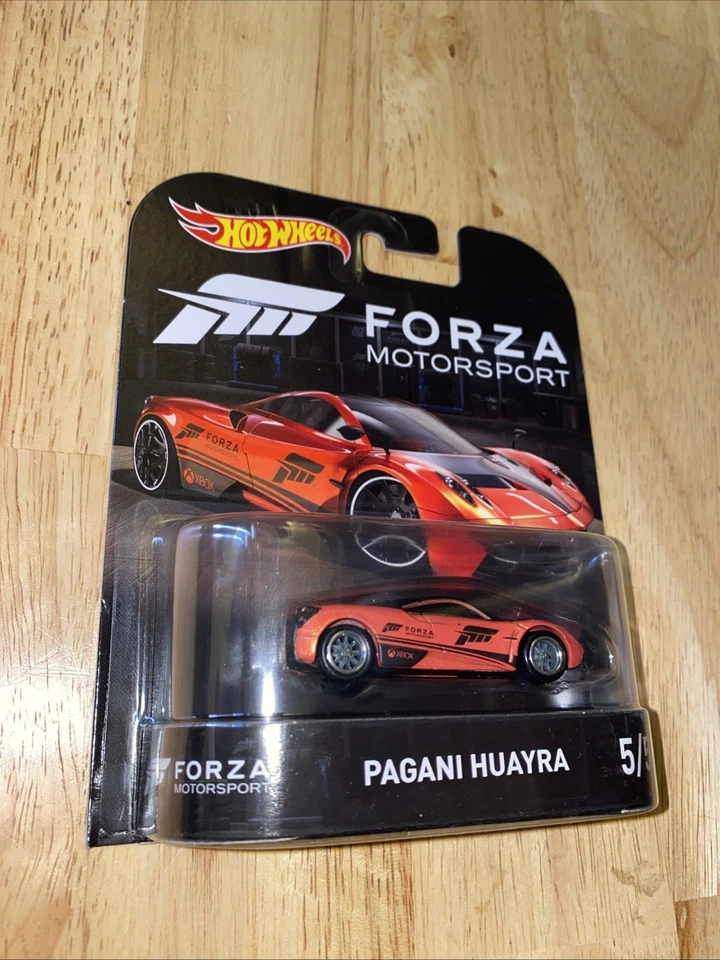 1/64 HOT WHEELS REAL RIDERS FORZA MORTOSPORT PAGANI HUAYRA 5/5 ROJO Foto 2 de 4