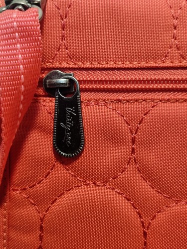 Thirty One - Vary You Mini Crossbody Handbag - Coral Quilted Dots - Picture 3 of 5