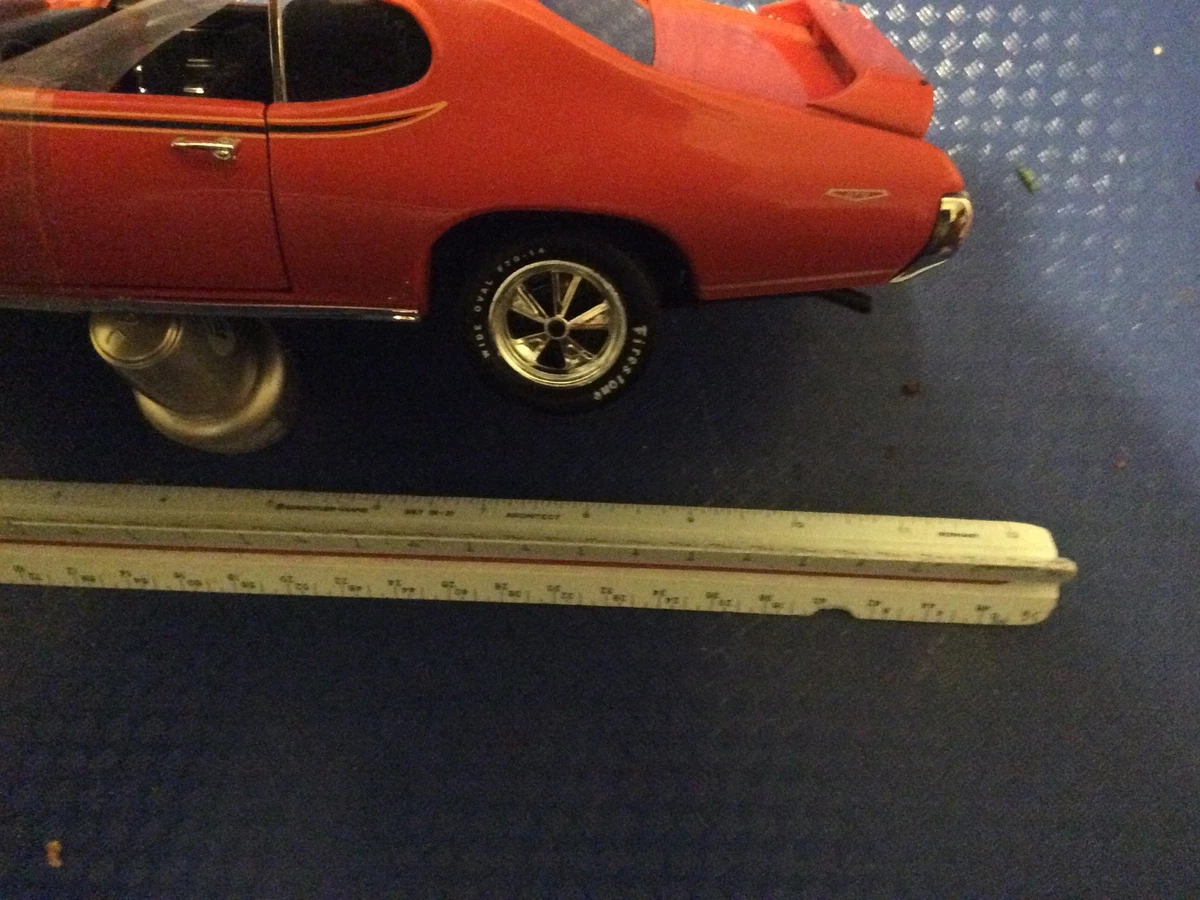 ERTL 1:18 SCALE CAR MAKER GM ORANGE PONTIAC 1966 GTO THE JUDGE GUTLY CAR  11”LNG | eBay