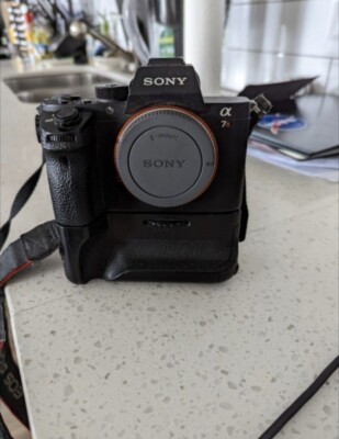 Sony Alpha a7R II 42.4MP Digital Camera - Black (Body Only)