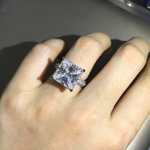 3Ct Princess Cut Real Moissanite Solitaire Engagement Ring 14K White Gold Plated - Bild 5 von 8