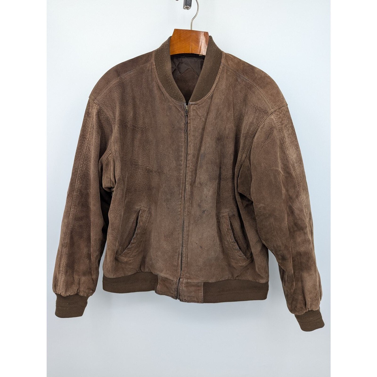 Vintage RoundTree & Yorke Brown Leather Bomber Jacket Men's Vintage RoundTree & Yorke Brown Leather Bomber Jacket Men's