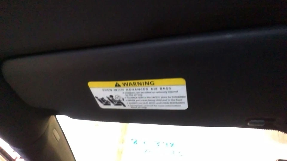 Used Automatic Transmission Shift Lever Assembly fits: 2010 Volkswagen Golf gti - Image 2 of 4