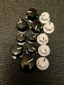 Skirted Pointer Knob Lot 13pc Various Sizes Splined And Set Screw Black White
