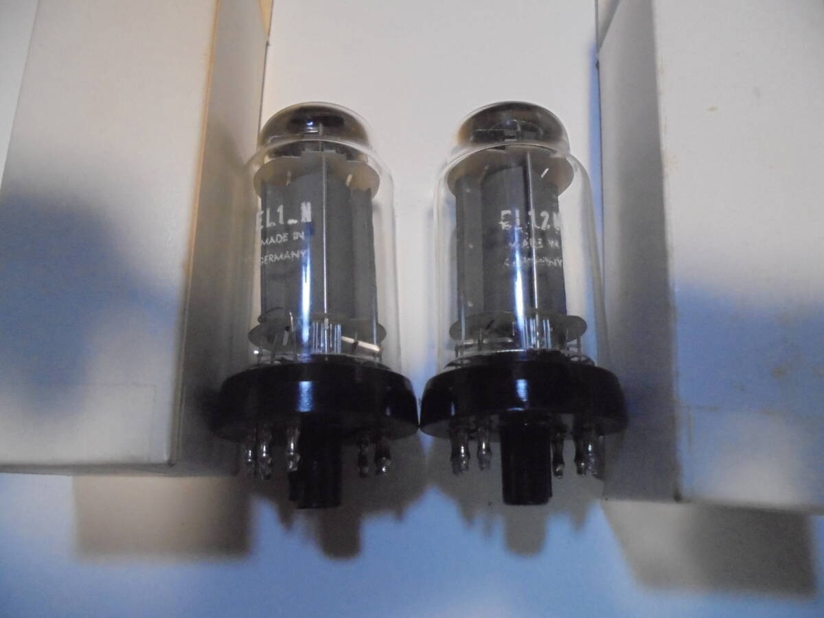 EL12N Vacuum Tube 2-Piece Set High Sensitivity Output Tubes Used