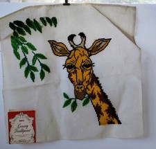 GIRAFFE Needlepoint Canvas 17"x17" Dritz New