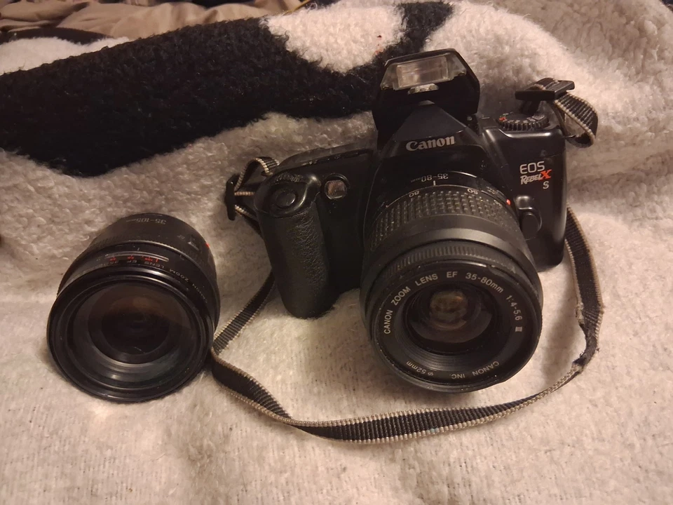 Cannon Eos Rebel Xs 35mm Film Camera With 35-80mm And 35-105mm Lens Great Shape - Image 2 of 4