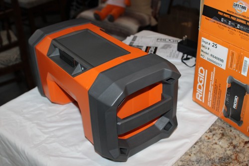 NEU RIDGID R84089B 8V Hybrid Baustellenradio mit Bluetooth Technologie - Schwarz - Bild 13 von 24