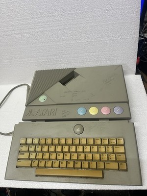 Atari XE  Console w/Keyboard Tested