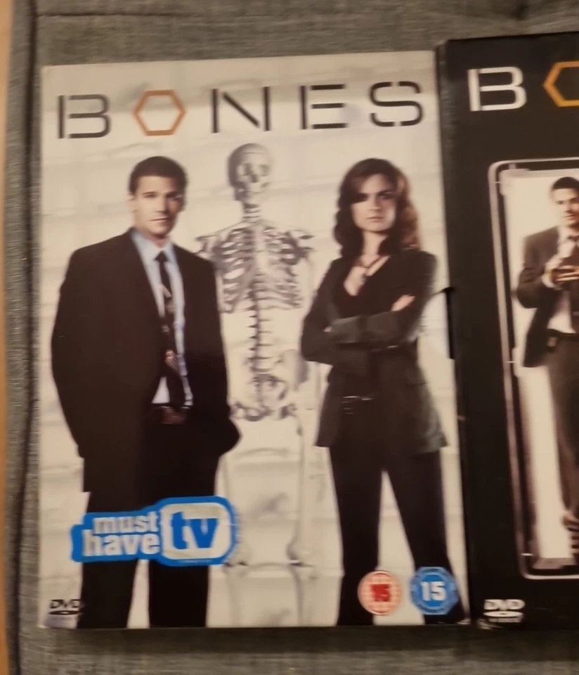 Bones The Complete Series 1-7 DVD Box Set - Image 3 of 4