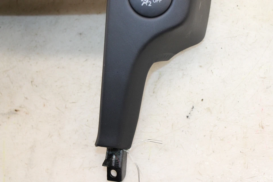 Nissan 370z Nismo 2015-2020 tablero de instrumentos bisel OEM LZ70 Foto 3 de 4