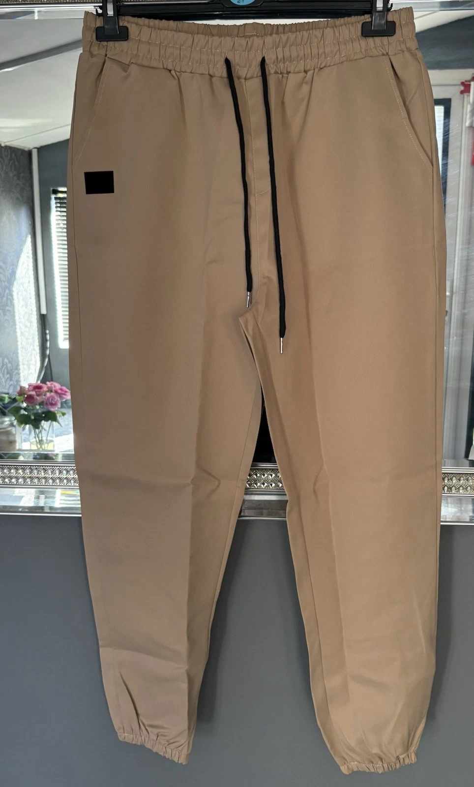 Mens Tan Cuffed Leg Jogger Style Trousers With Pockets And Drawstrings Size XL