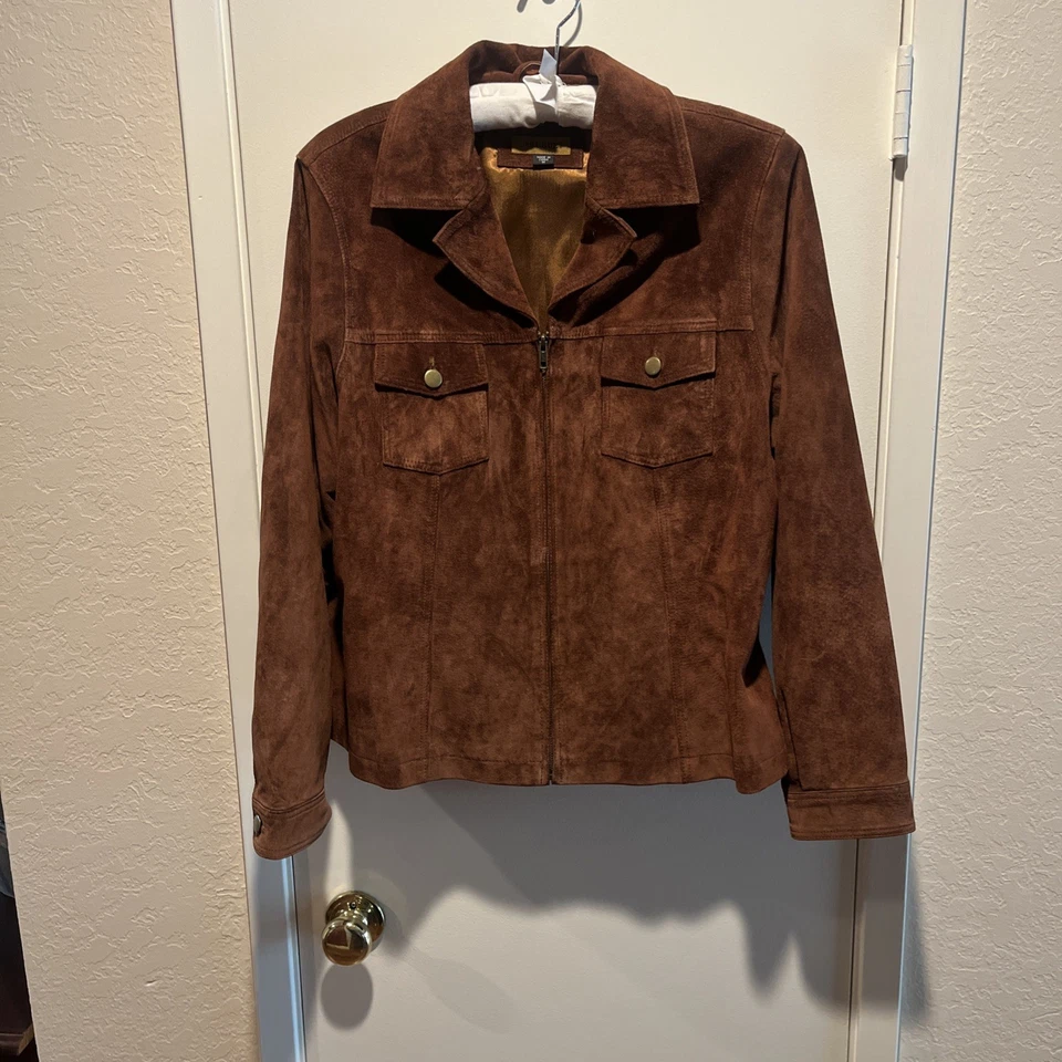 EN GAMUZA Marrón Chocolate Gamuza Mujer’s M Chaqueta Forrada Cremallera Bolsillos Frontales en el Pecho Foto 2 de 4