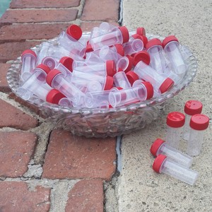 20-Mini-Plastic-2-034-Tube-1-4oz-Vial-JARS-Container-Powder-RED-CAPS-2209-DecoJars