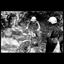 Photo M.000629 BILL WILKINSON BONE 1977 TRIAL