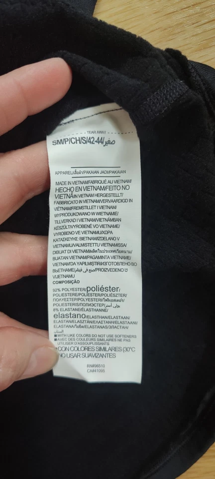 Capa base Under Armour Cold Gear negra para mujer nueva con etiquetas talla pequeña ajustada envío gratuito Foto 4 de 4