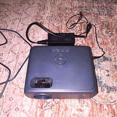 onn. 720p Home Theater Projector LCD 120 ANSI Lumens 16:9