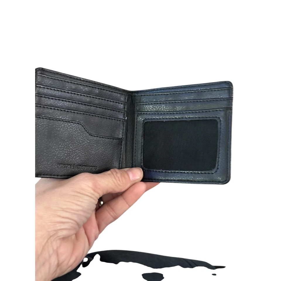 Nixon Men's Gray Black Wash Herringbone Showoff Bifold Wallet - Image 4 of 4