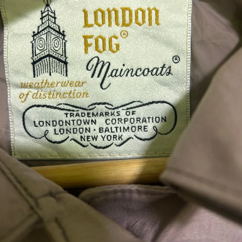 London Fog Maincoats Women's Coat Size 8 Reg Purple Polyester Cotton - Image 3 of 4