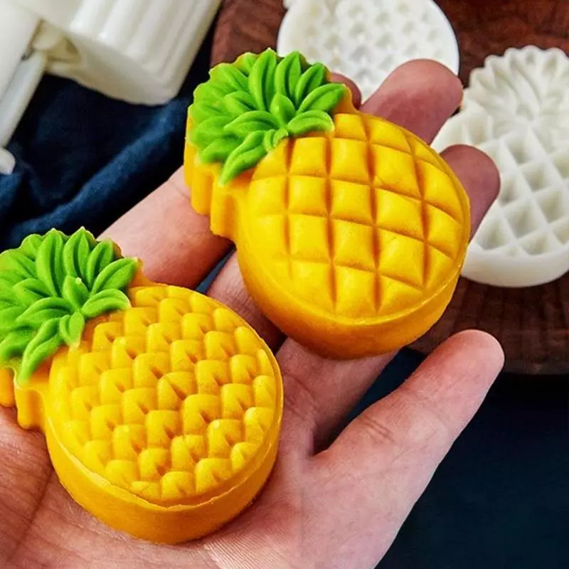 12 Cavity 3D Pineapple Silicone Mold for Baking Chocolate Mousse