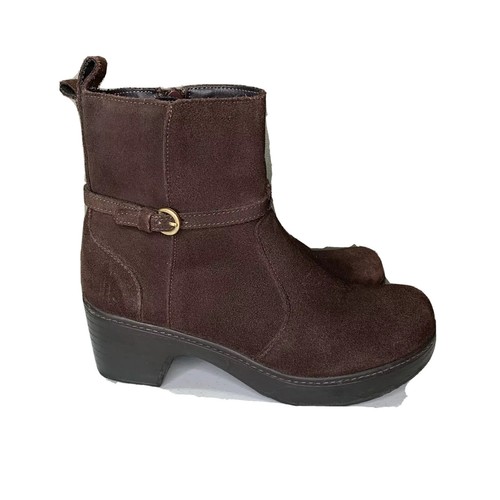 Lands End Womens Suede Ankle Boots Size 6.5B Brown Buckle Detail