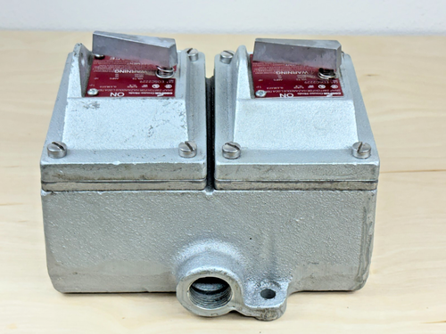 Cooper Crouse-Hinds EDSC2229 Explosion Proof Snap Switch for Hazardous Locations - Picture 8 of 11