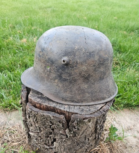 Original German Helmet M18 Wehrmacht Uniform Relic of Battlefield WW2 WW1 - Picture 17 of 24