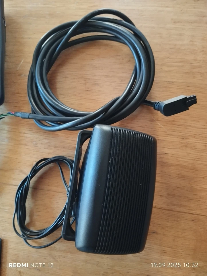 Bury CP 1000 CarPhone LTE mit Sprachsteuerung - Bild 2 von 4