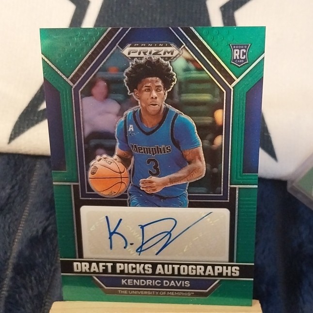 2023-24 Panini Prizm Draft Picks Kendric Davis RC Auto DPA-KDV Memphis