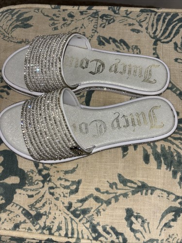 Juicy Couture YRIE Pearl & Rhinestone Slide Sandals Size 7.5 - Picture 8 of 8