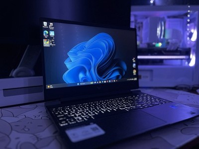 HP Victus 15-FA0031DX 15.6'' i5-12450H 2.0GHz 16GB RAM 512GB SSD GeForce GTX 1650