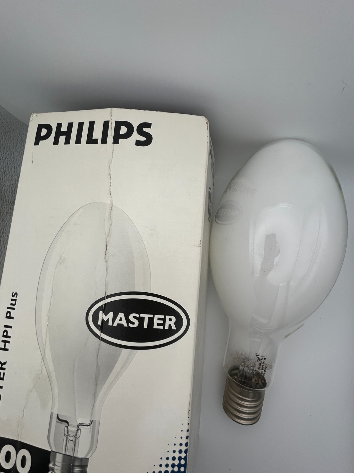 Philips Master HPI Plus 400W 745 BU E40 ampoule iodure metallique forte puissance