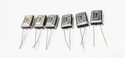 SCC Quarz Resonator Schwingquarz 3.000 MHz THT HC25/U Vintage NOS quartz crystal