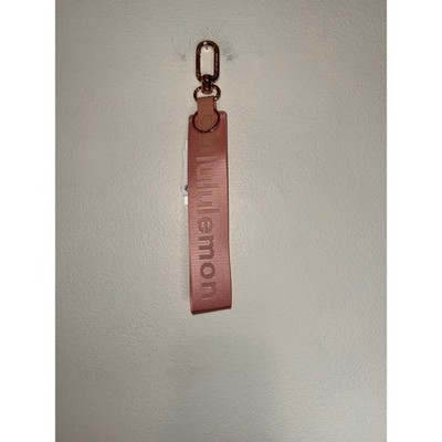 Lululemon Never Lost Keychain Tea Rose Rose Gold Hardware NWT