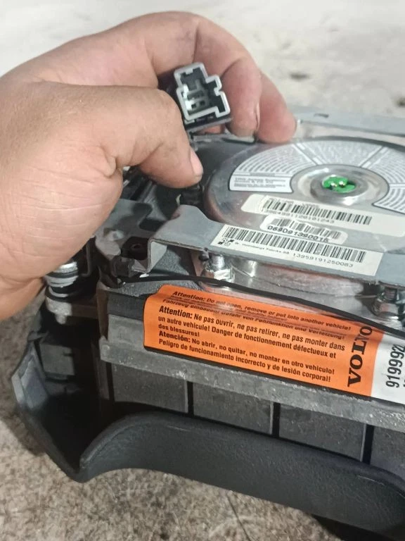 Volvo S80 2000 Other Interior Part A1K3A6 VGA8804 - Imagem 3 de 4